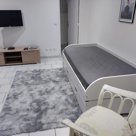 Charmant Studio Canape Lit Netflix Prime Video Dazn Wifi Le Havre Exteriör bild